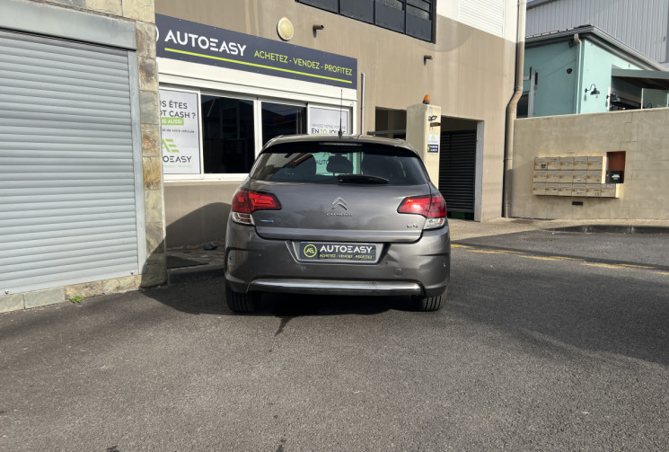 Citroën C4  II 1.6 BlueHDi 120 cv SHINE PACK