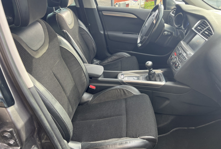 Citroën C4  II 1.6 BlueHDi 120 cv SHINE PACK