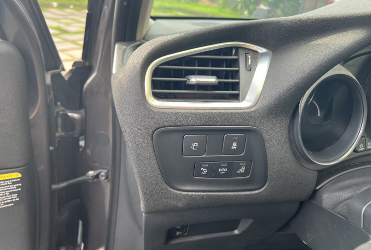 Citroën C4  II 1.6 BlueHDi 120 cv SHINE PACK