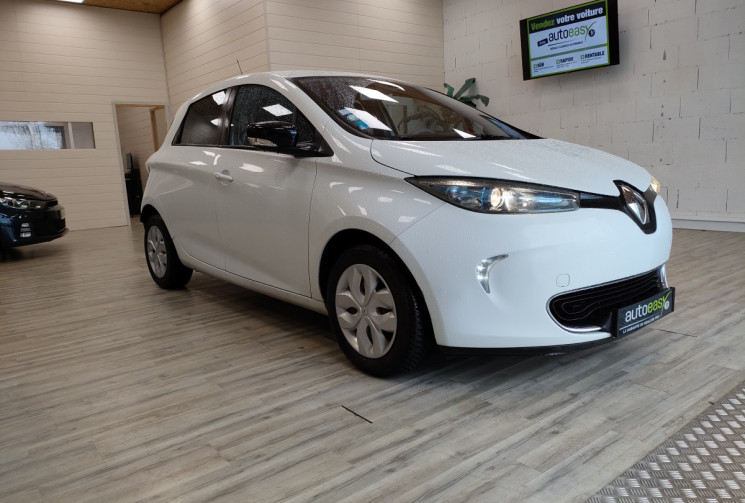 Renault ZOE Q210 22 kWh 88 ch LIFE CHARGE RAPIDE avec location 