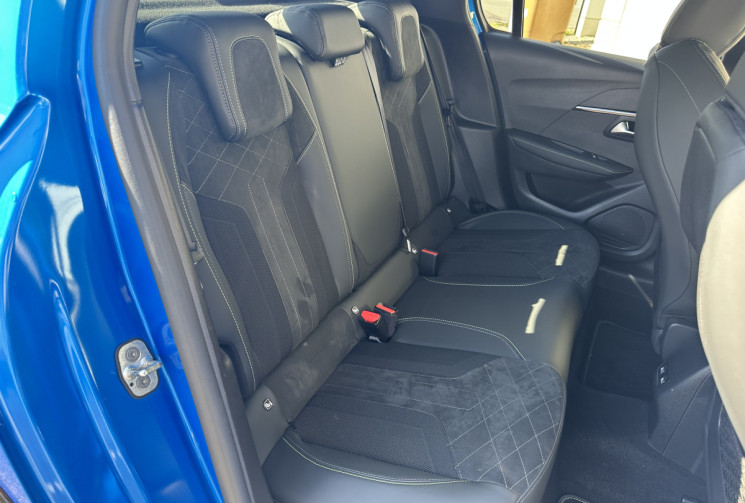 Peugeot 208 1.2 PureTech GT EAT8 130 cv BVA 
