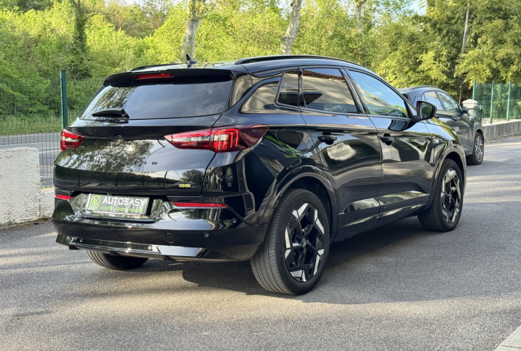 Opel Grandland 1.6 Turbo 300 ch Hybride GSe 4x4 EAT8  Full Black / Garantie Opel 12/2028