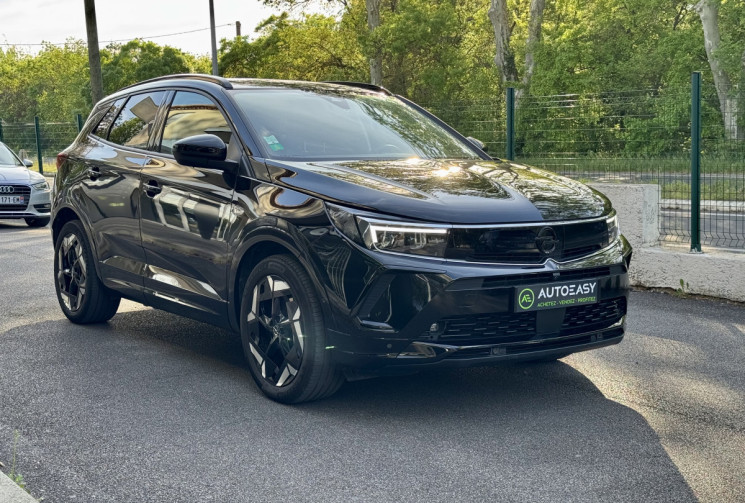 Opel Grandland 1.6 Turbo 300 ch Hybride GSe 4x4 EAT8  Full Black / Garantie Opel 12/2028