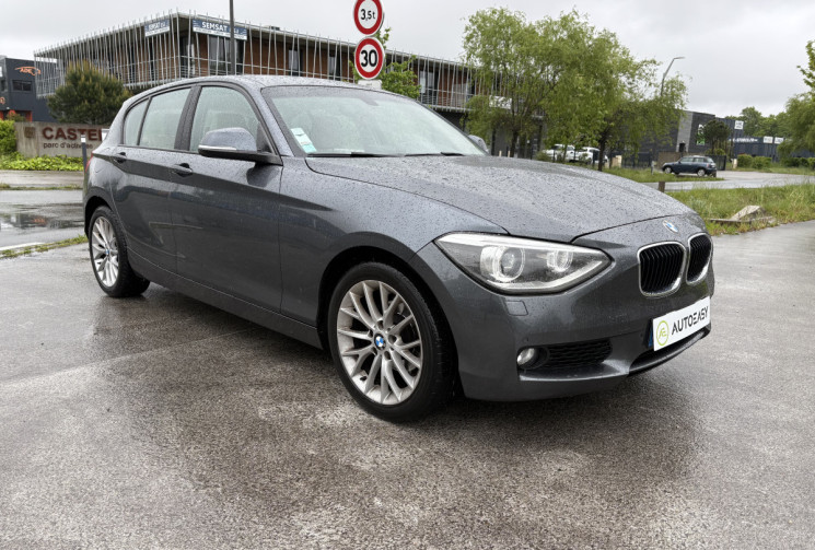 BMW Série 1 116i 136 cv BVA * Grand Ecran * Cuir * Radars * 5p * Lounge * Chaine de Distri