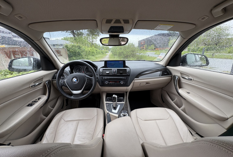 BMW Série 1 116i 136 cv BVA * Grand Ecran * Cuir * Radars * 5p * Lounge * Chaine de Distri