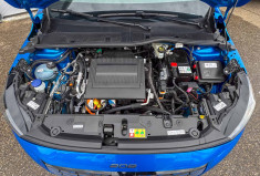 Peugeot 208  E GT 156 cv 51 kW chargeur 11kW  toit panoramique 360° alcantara GPS Drive Assist