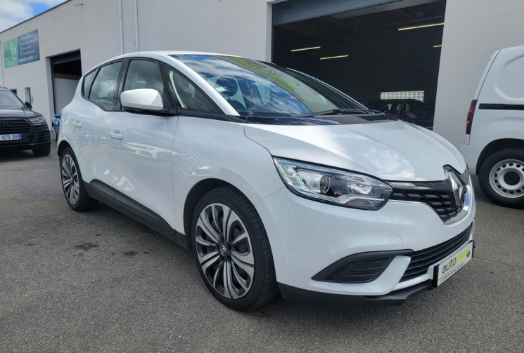Renault Scénic IV 1.7 BLUE DCI 120 CV LIFE