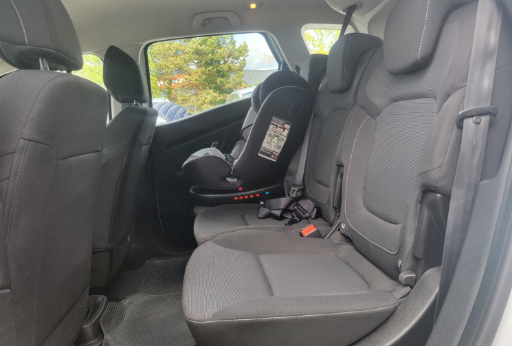 Renault Scénic IV 1.7 BLUE DCI 120 CV LIFE