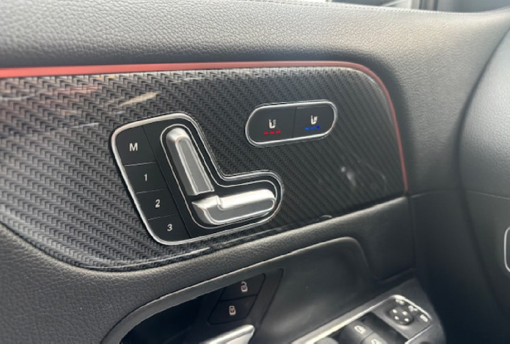 Mercedes GLA 35 AMG 4MATIC SPEEDSHIFT 8G-DCT 306 cv origine france /TOIT OUVRANT/ SIEGE CHAUFFANT 