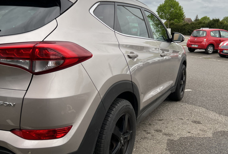 Hyundai Tucson 1.7 CRDI 115ch Executive 2WD