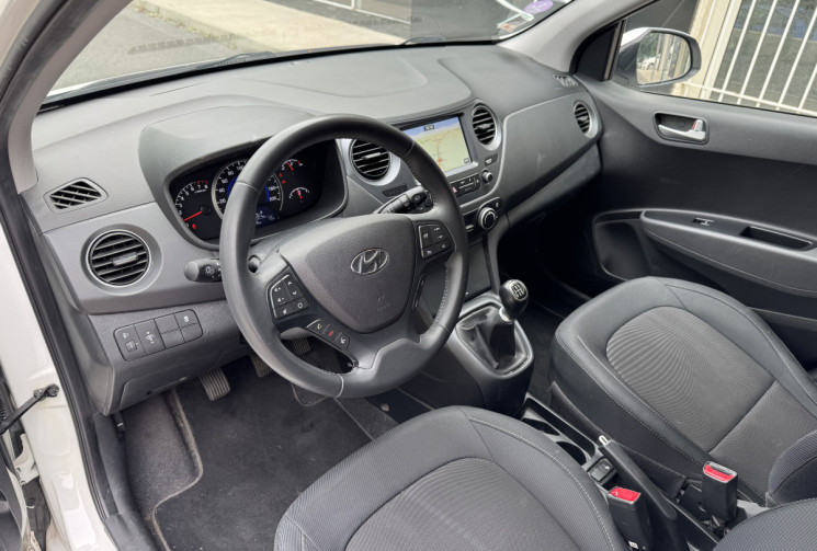 Hyundai I10 Créative 1.2i 87 ch / Carplay / GPS /  Entretien complet / Garantie 6 mois