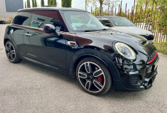 Mini Cooper III F56 John Cooper Works 231ch BVM / TOIT OUVRANT / HUD / ECHAPPEMENT SPORT