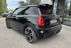 Mini Cooper III F56 John Cooper Works 231ch BVM / TOIT OUVRANT / HUD / ECHAPPEMENT SPORT