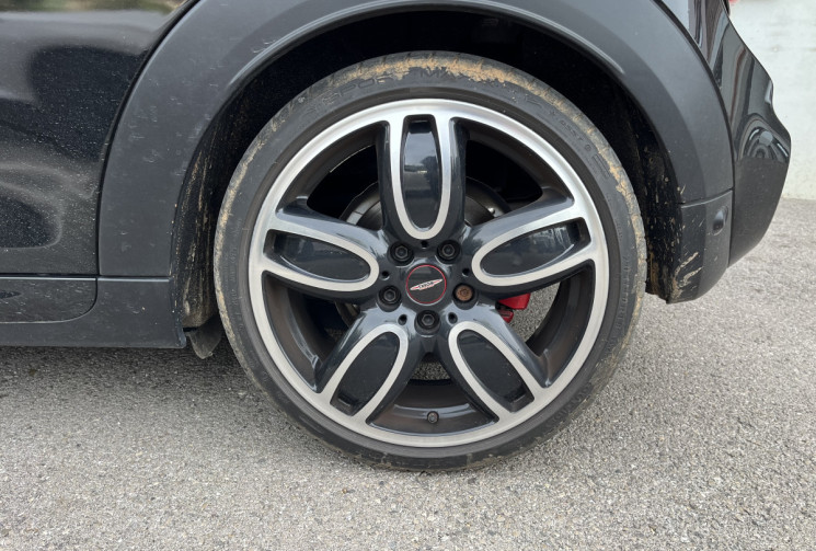 Mini Cooper III F56 John Cooper Works 231ch BVM / TOIT OUVRANT / HUD / ECHAPPEMENT SPORT