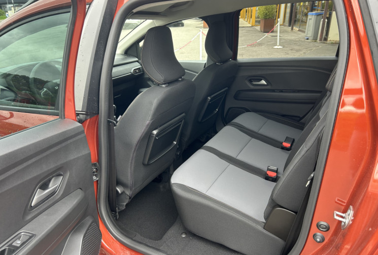 Dacia Jogger ECO G 100 EXTREME+ 7 PLACES Full Options (Dispo Immédiat)