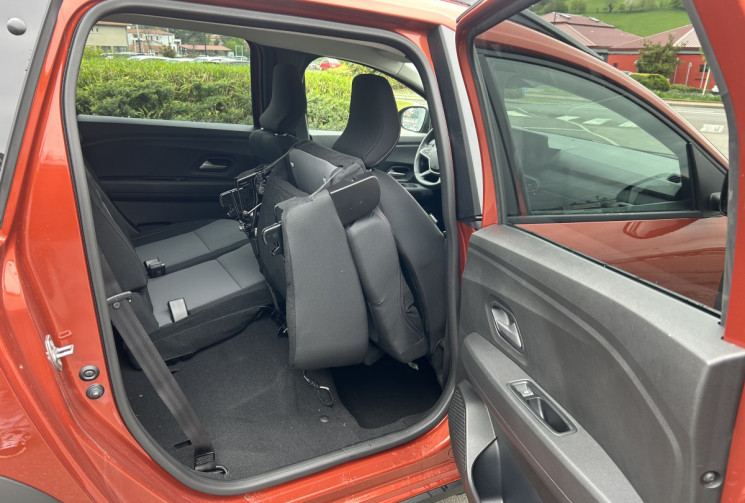 Dacia Jogger ECO G 100 EXTREME+ 7 PLACES Full Options (Dispo Immédiat)
