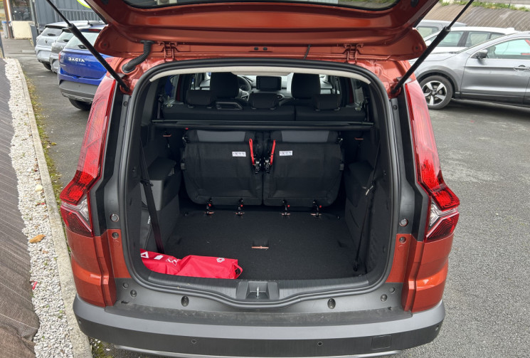 Dacia Jogger ECO G 100 EXTREME+ 7 PLACES Full Options (Dispo Immédiat)