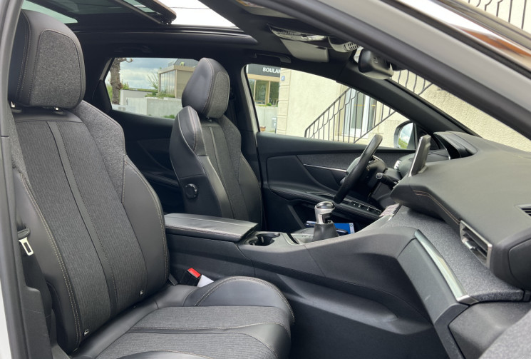 Peugeot 3008 GT LINE 1.2 i S&S 130ch BVM6