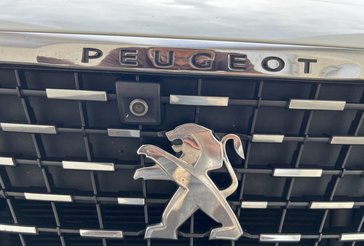 Peugeot 3008 GT LINE 1.2 i S&S 130ch BVM6