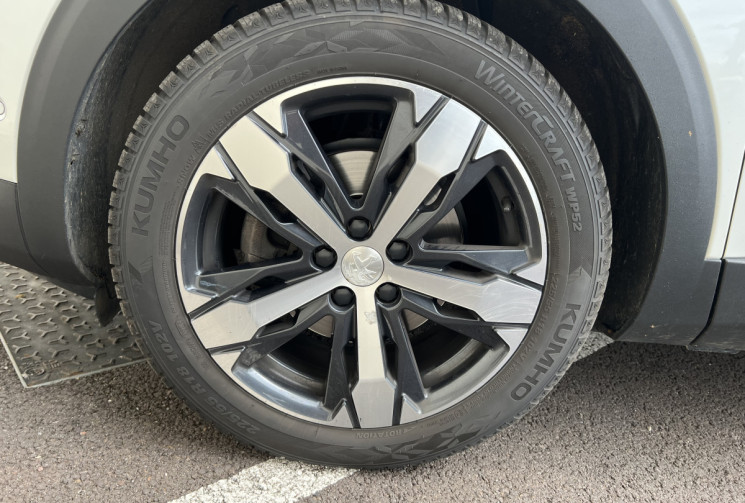 Peugeot 3008 GT LINE 1.2 i S&S 130ch BVM6