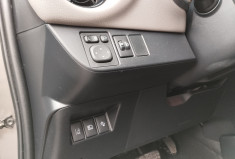 Toyota Yaris III Hybrid 1.5 100H Collection E-CVT / Suivi Toyota