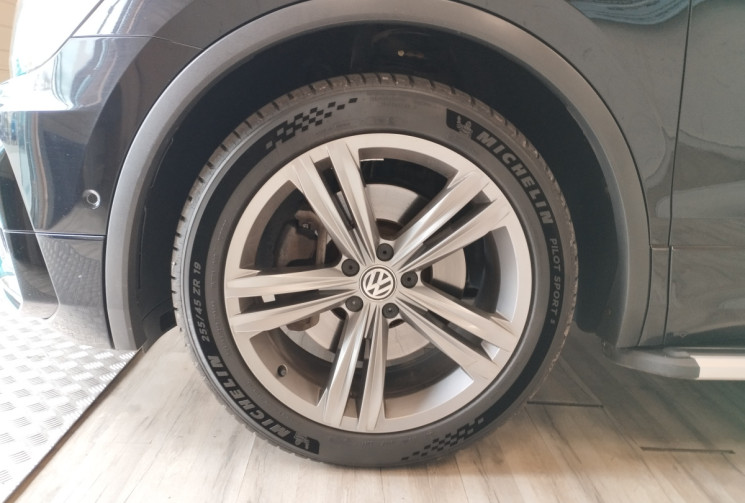 Volkswagen Tiguan II 2.0 TDi R-LINE16V BMT 4Motion DSG7