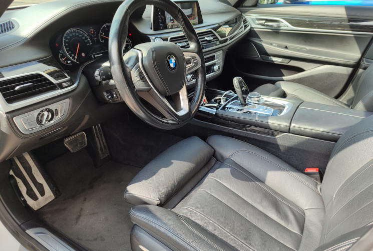 BMW SERIE 7 730D G11/ 265 Ch M-SPORT 