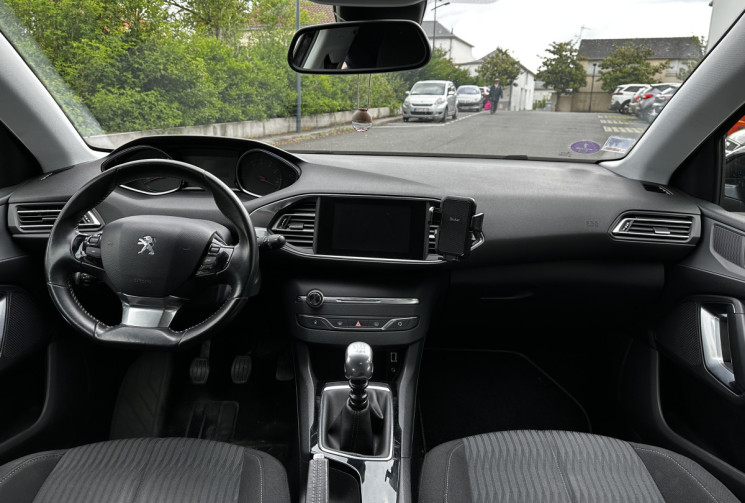 Peugeot 308 II 1.2 130ch Allure