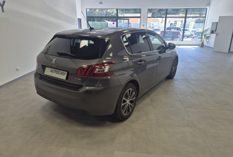 Peugeot 308 1.2 130 Puretech EAT6 Allure kit distribution fait 