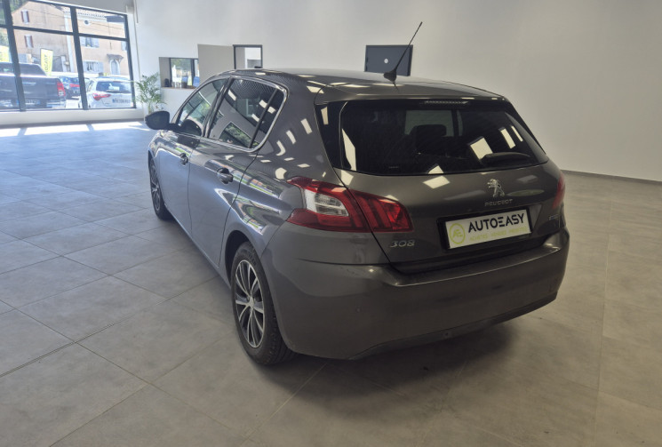 Peugeot 308 1.2 130 Puretech EAT6 Allure kit distribution fait 