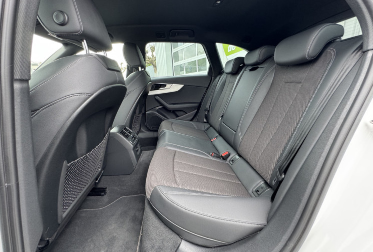 Audi A4 Avant 35 TFSI 150ch S line S tronic 7