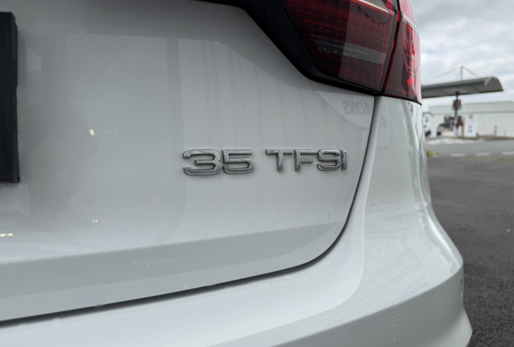 Audi A4 Avant 35 TFSI 150ch S line S tronic 7