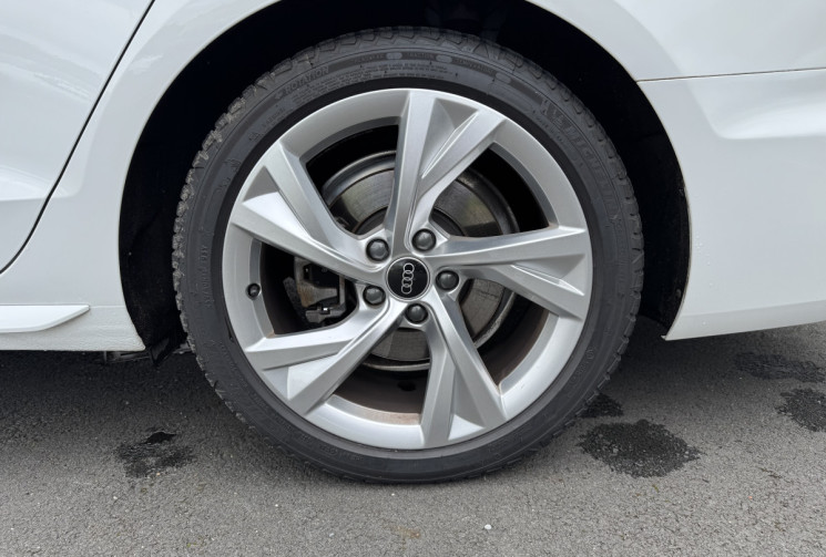 Audi A4 Avant 35 TFSI 150ch S line S tronic 7