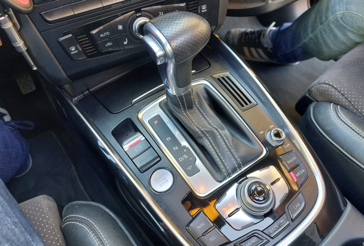 Audi Q5 3.0 TDI 245 CH S LINE QUATTRO S TRONICTOIT OUVRANT CAMERA
