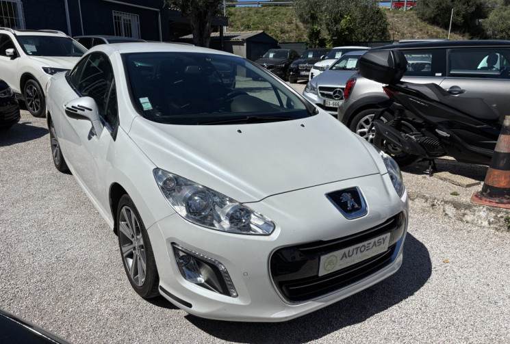 Peugeot 308 CC 2.0 HDI 160 Ch FAP Féline * 1ere main
