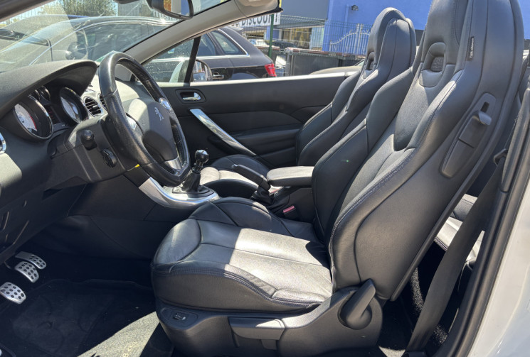 Peugeot 308 CC 2.0 HDI 160 Ch FAP Féline * 1ere main
