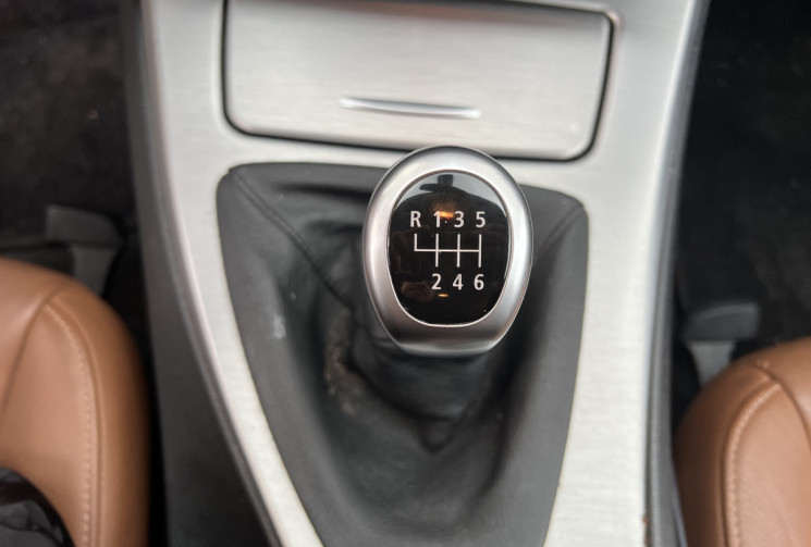 BMW Série 3 (E91) LUXE Touring 320d 2.0 d 177CH