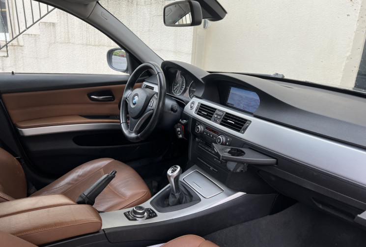 BMW Série 3 (E91) LUXE Touring 320d 2.0 d 177CH