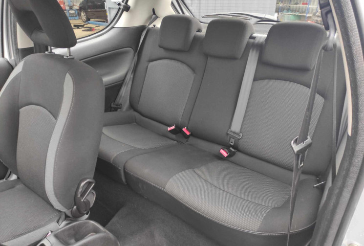 Peugeot 206 1.4i 75 CH 3 PORTES CLIM TBE