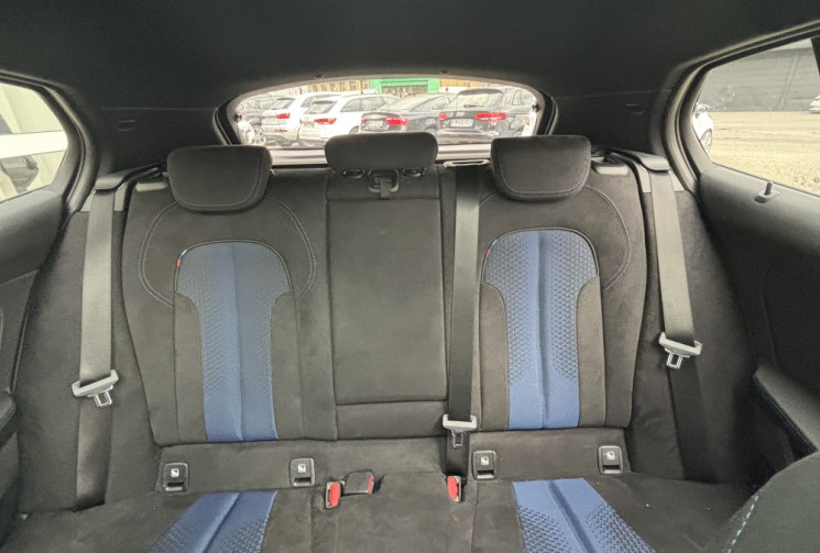 BMW Série 1  (F40) 5 portes 120d xDrive 2.0 190 M Sport