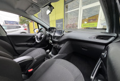 Peugeot 208 I Phase 2 5 Portes 1.2 VTi 12V S&S 82 cv Active // Excellente Etat 
