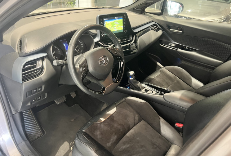 Toyota C-HR Collection 2WD E-CVT MY20 184 CH 1ERE MAIN