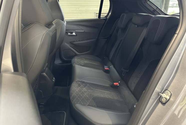 Peugeot 208 1.2 TURBO100CH PACK GT 