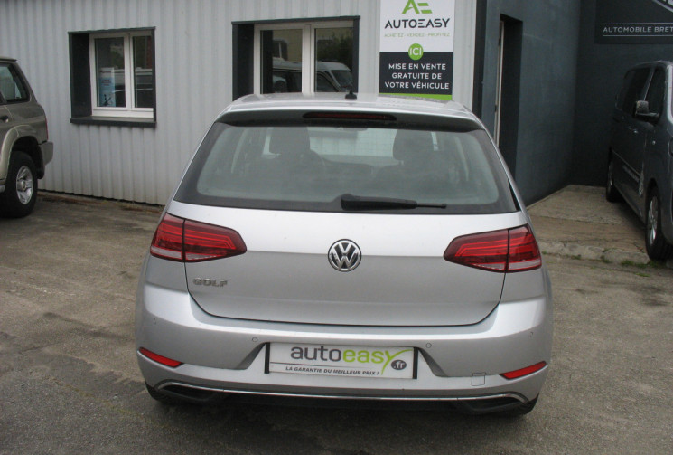 Volkswagen Golf VII 1.5 TSI 150 CONFORTLINE