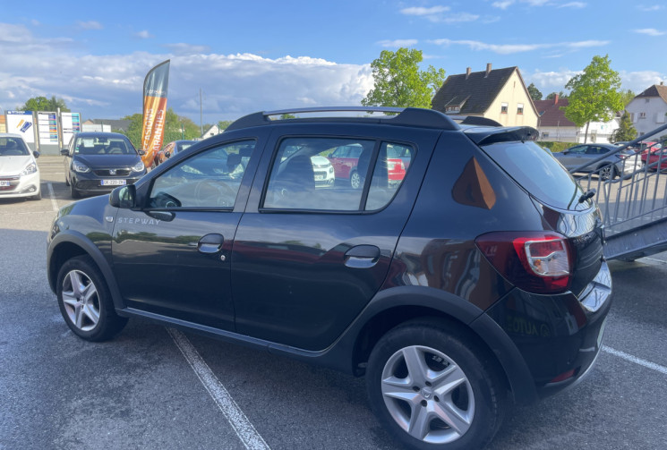 Dacia Sandero 0.9 TCe 90ch Stepway Ambiance