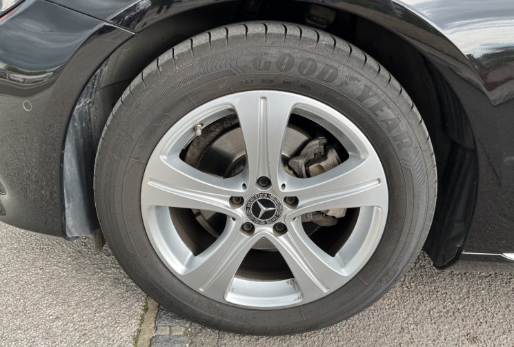 Mercedes CLASSE E Berline 220 d 2.0 d 16V 9G-TRONIC 194 cv Boîte auto