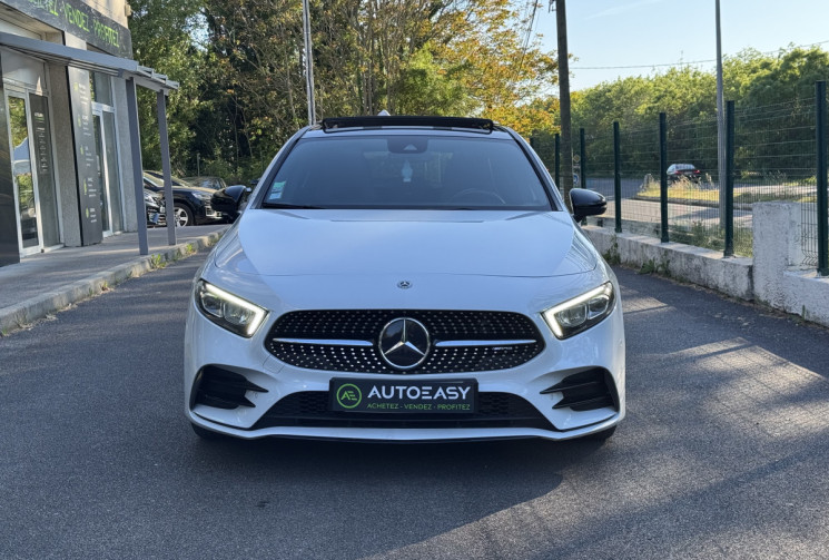 Mercedes Classe A 180  AMG Line 136 ch 7G-DCT / Toit ouvrant / Carplay / Lumiere / Pack Sport Black