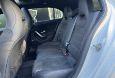 Mercedes Classe A 180  AMG Line 136 ch 7G-DCT / Toit ouvrant / Carplay / Lumiere / Pack Sport Black