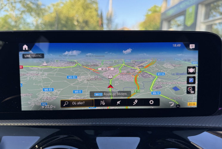Mercedes Classe A 180  AMG Line 136 ch 7G-DCT / Toit ouvrant / Carplay / Lumiere / Pack Sport Black