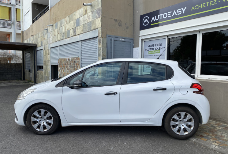 Peugeot 208 1.6 Blue HDi 75 cv 2 Places